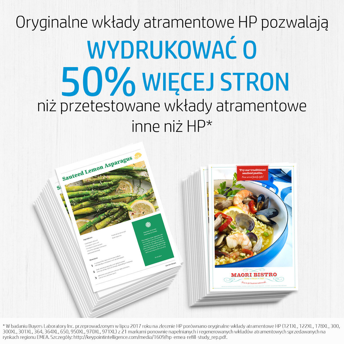 Stos wydrukowanych kartek z tekstem o drukowaniu większej liczby stron z wkładami HP.