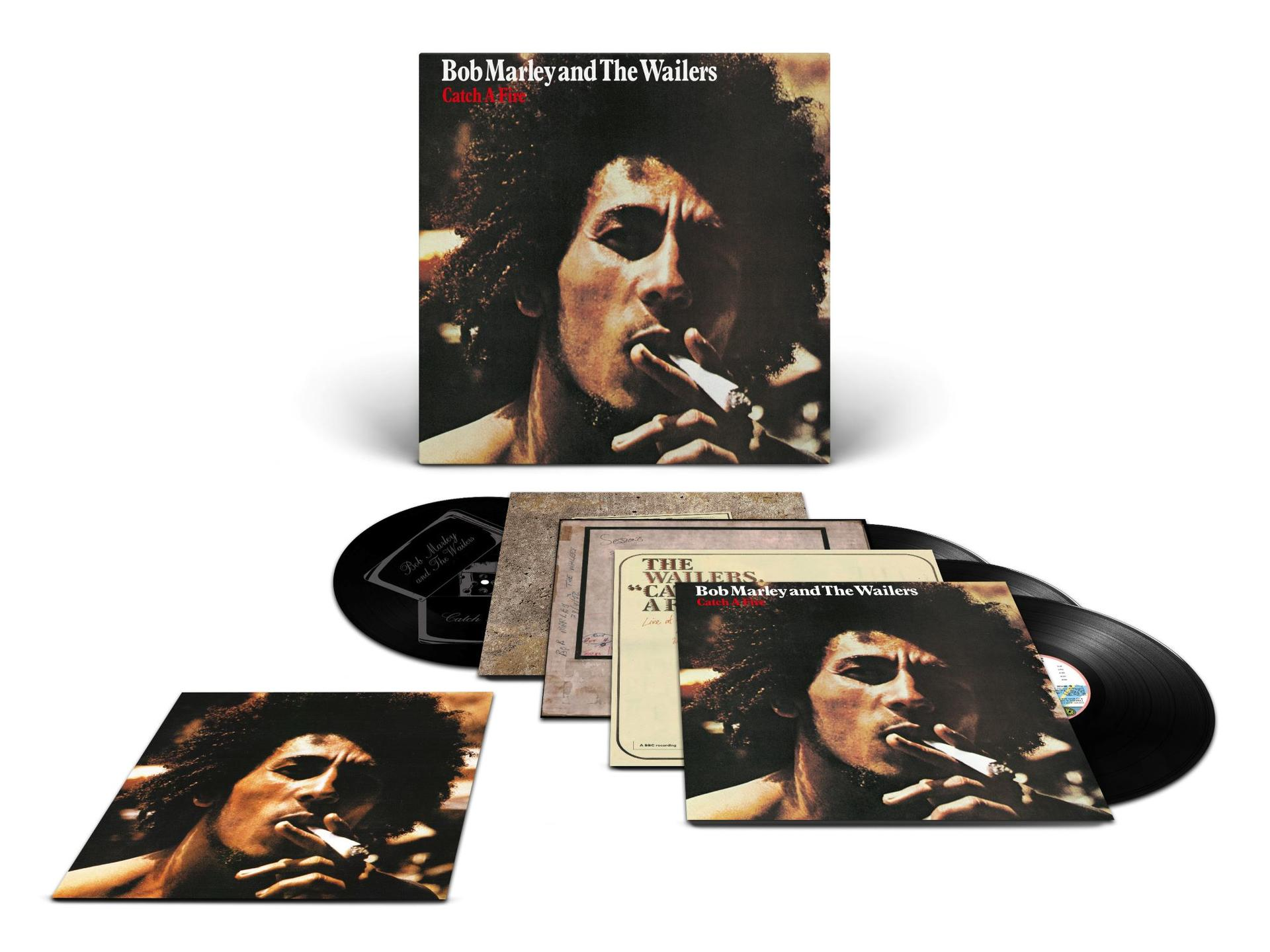 Bob Marley album borítója. Egy férfi cigarettázik, az album címei láthatók.