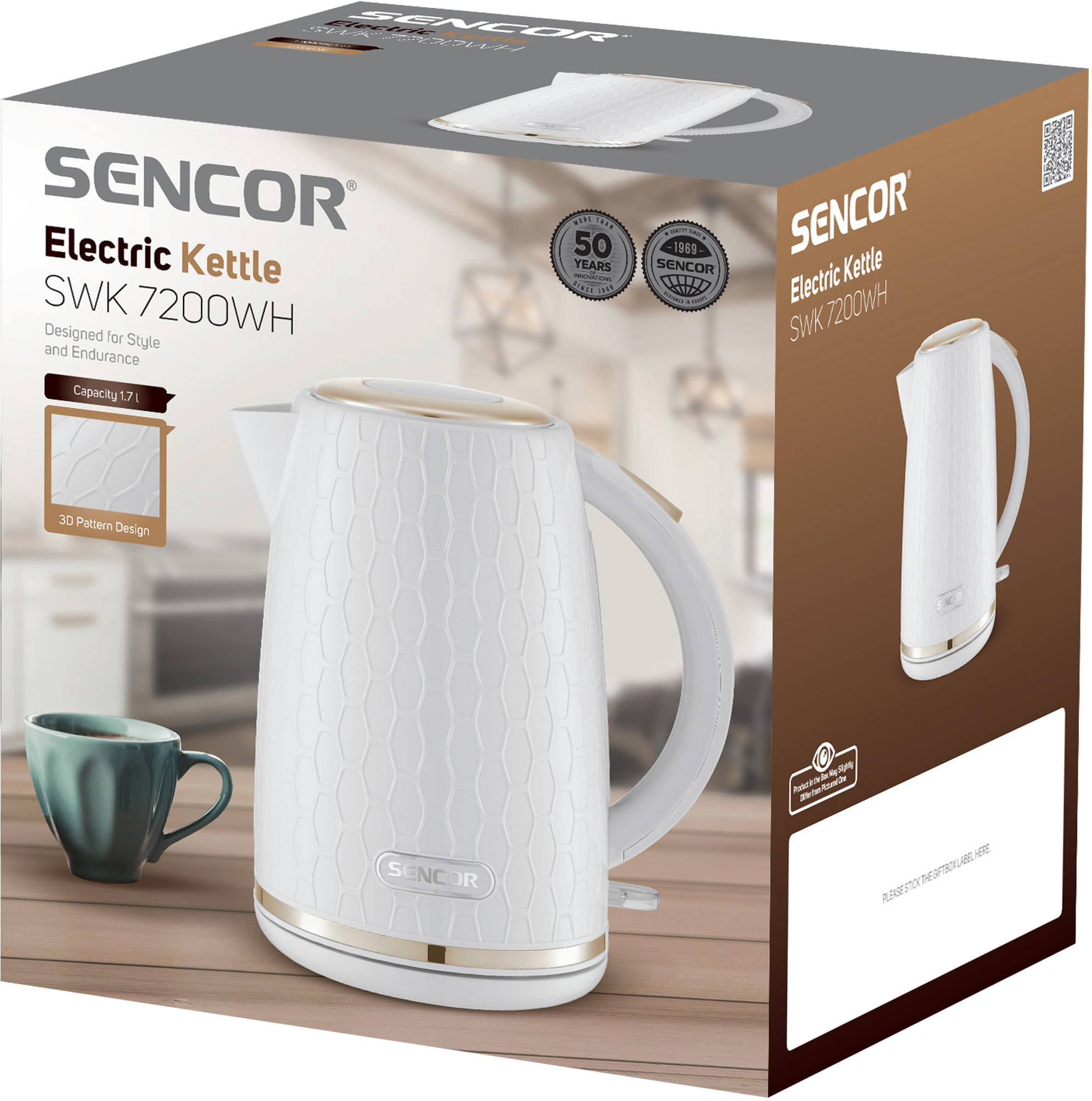 Fehér SENCOR elektromos vízforraló a dobozában, szöveggel és képekkel.