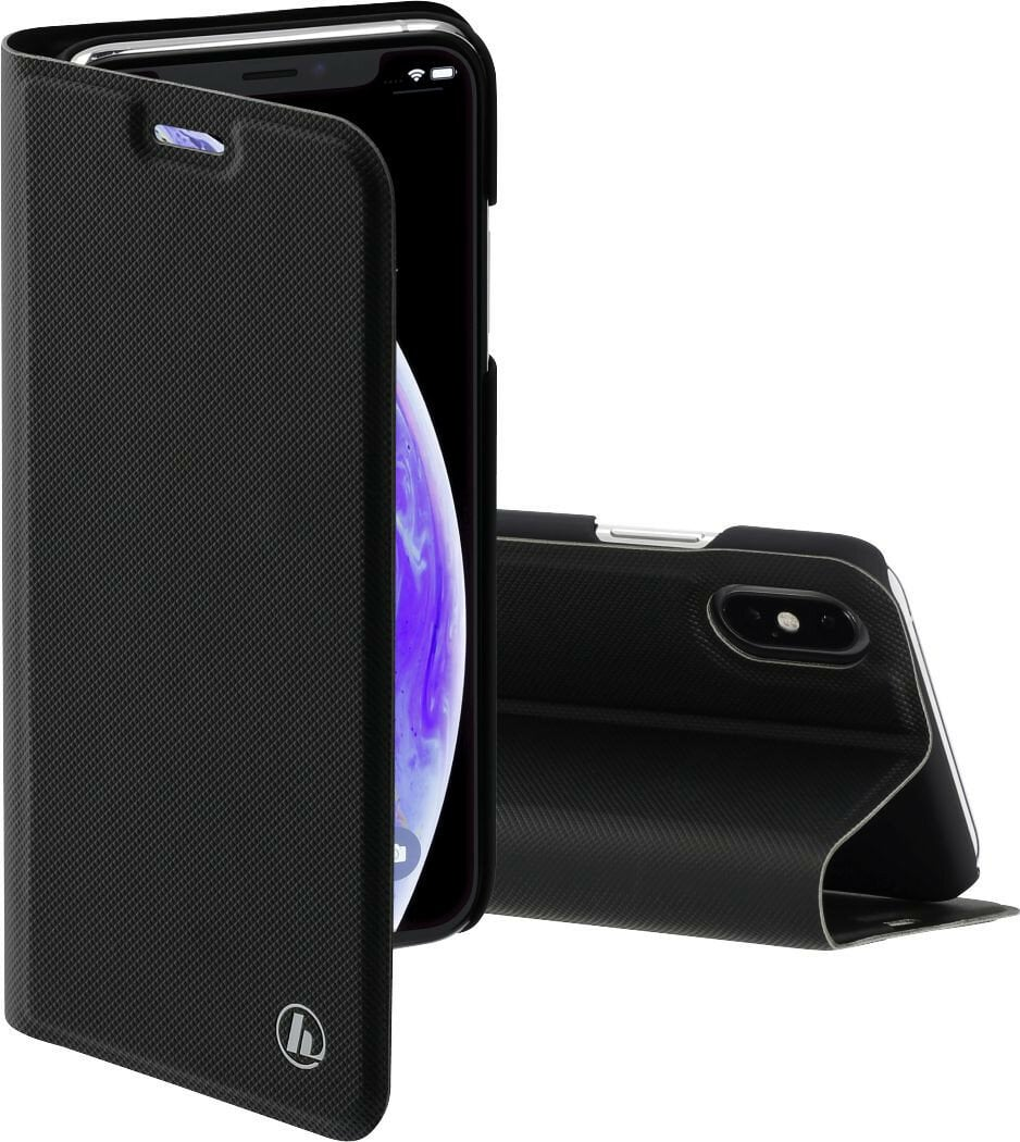 Czarne etui na telefon ze smartfonem. Etui otwarte, ekran widoczny. Tło białe.