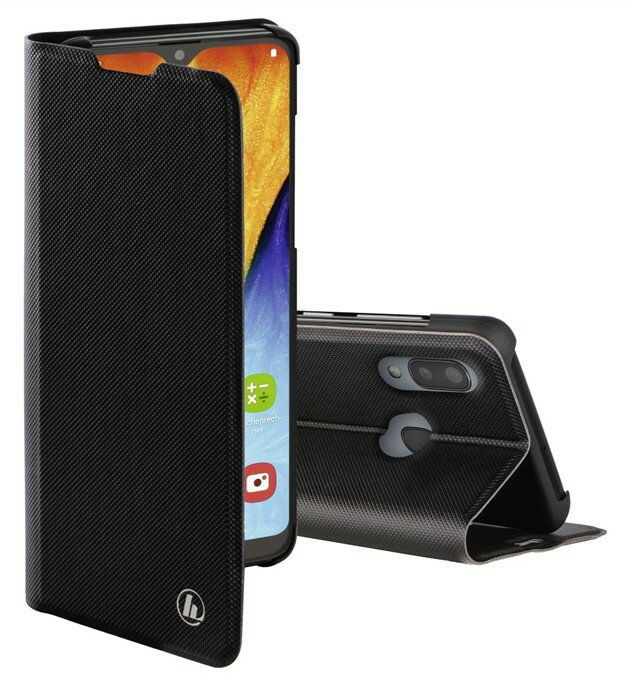 Otwarta czarna kabura na telefon, widoczny ekran i aparat. Białe tło.