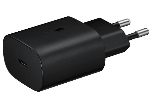 Czarna ładowarka do telefonu z portem USB-C i dwoma bolcami.