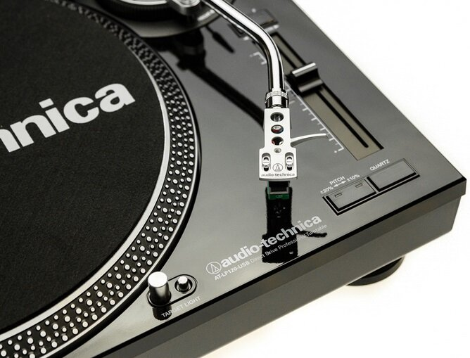 Gramofon AUDIO-TECHNICA AT-LP120-USBHC Czarny