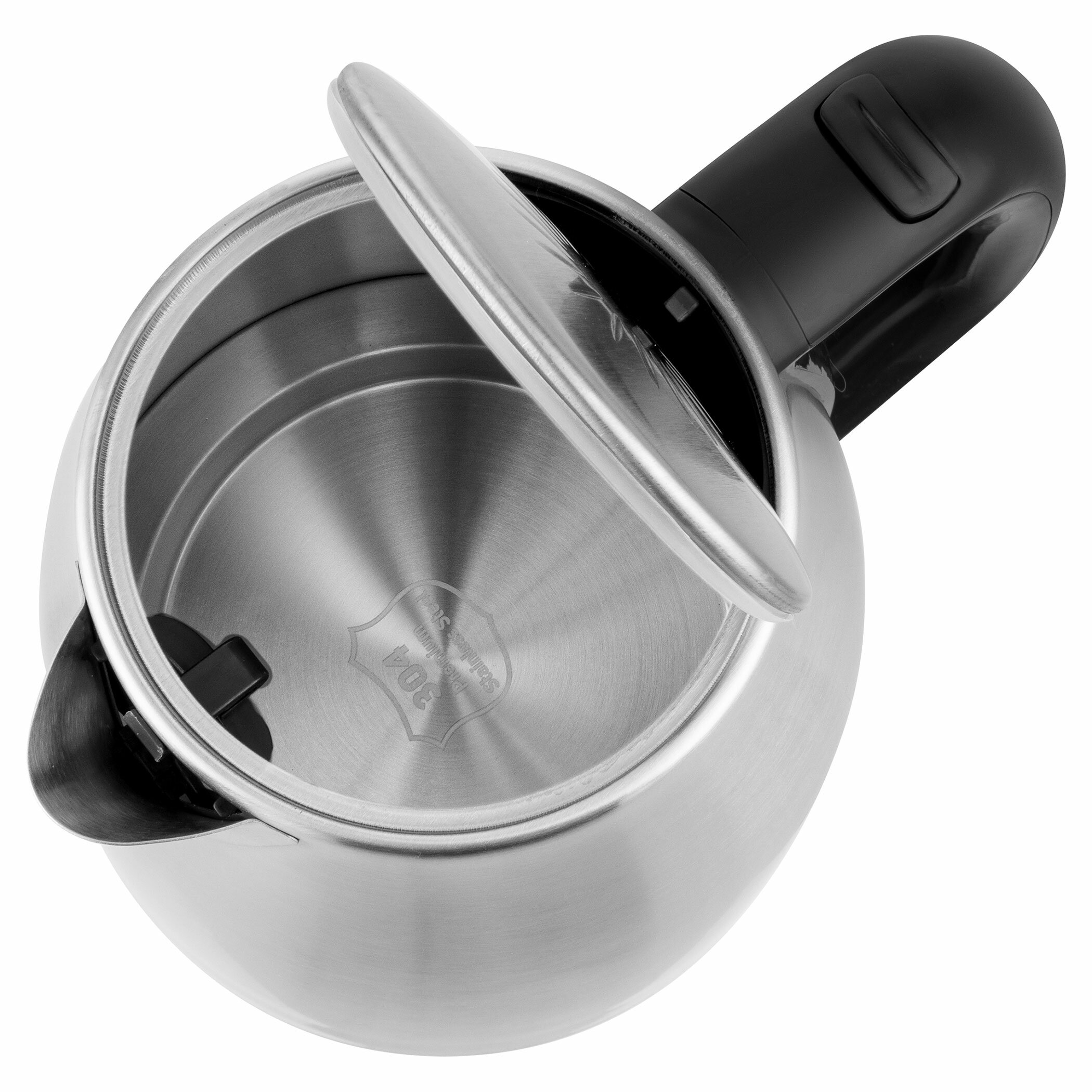 Czajnik ze stali nierdzewnej z otwartą pokrywą, widok z góry, białe tło.