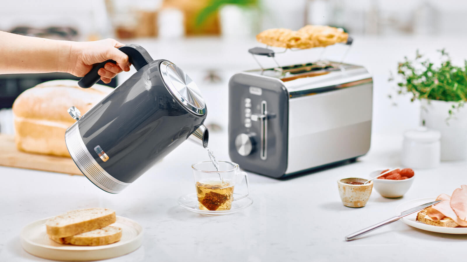 Czajnik BREVILLE VKT157X High Gloss