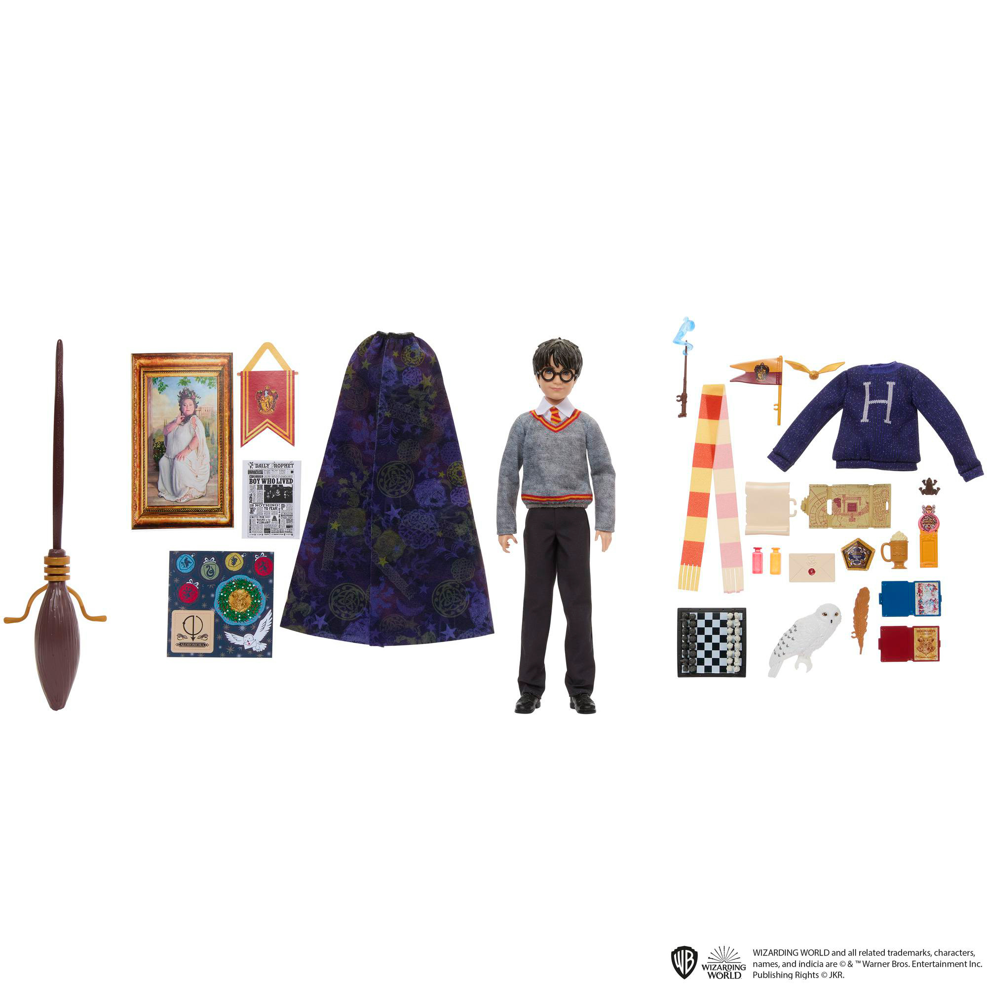 Eine Harry-Potter-Puppe und Zubehör auf weißem Hintergrund. Enthält einen Besen, einen Zauberstab und andere Gegenstände.