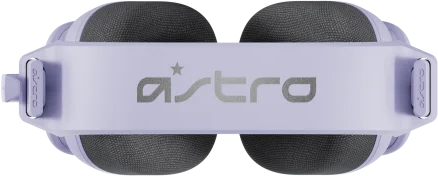 Halványlila Astro gamer headset, felülnézet, Astro logó a fejpánton.