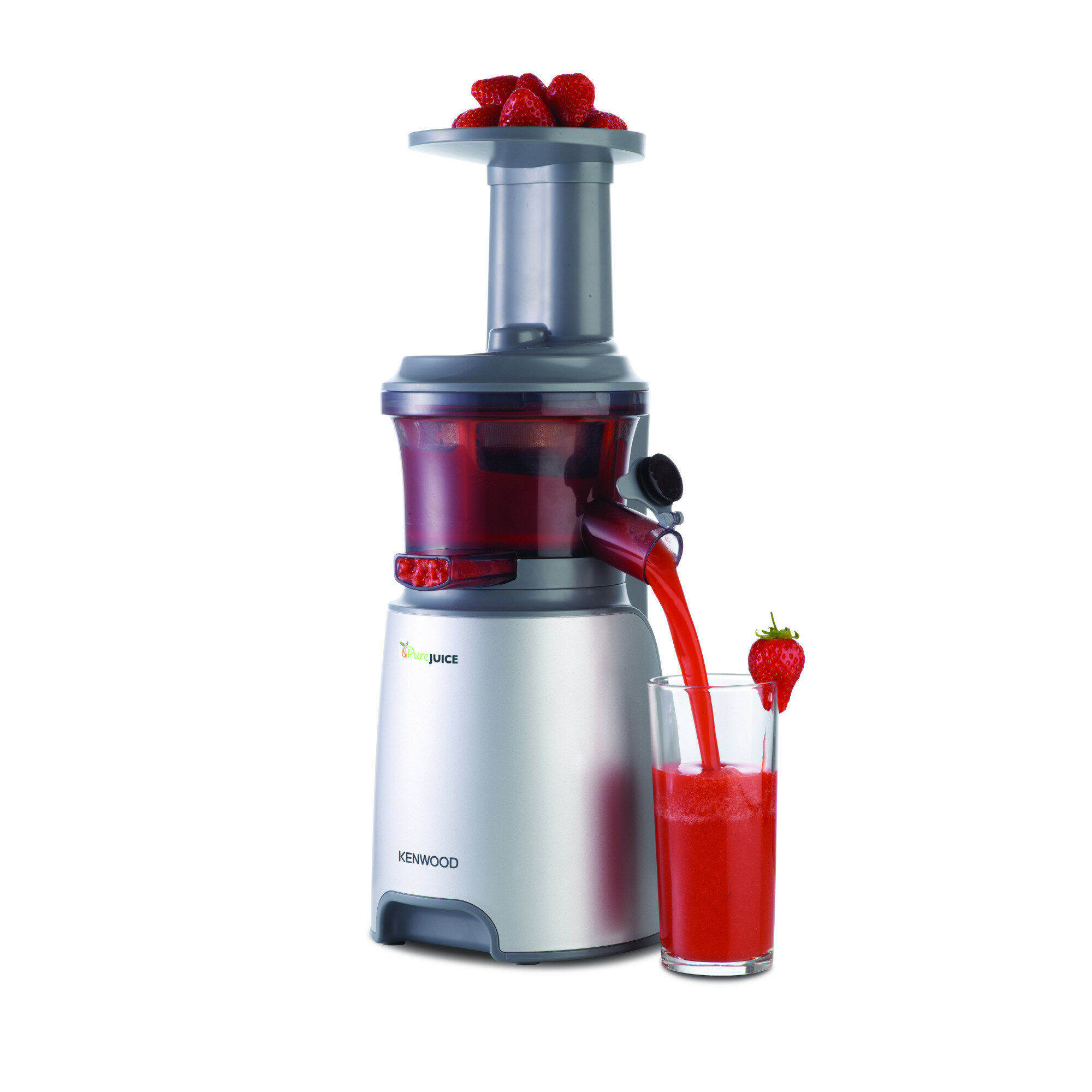 Srebrno-szara wyciskarka do soku ze szklanką soku i truskawką z boku.