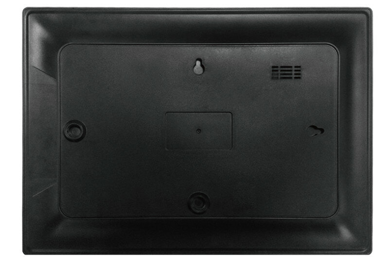 Tył czarnej cyfrowej ramki na zdjęcia. Jest otwór i kilka szczelin.