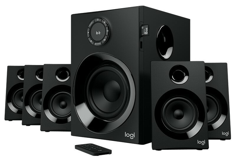 Czarny system głośników kina domowego. Zawiera subwoofer, pięć głośników satelitarnych i pilota.