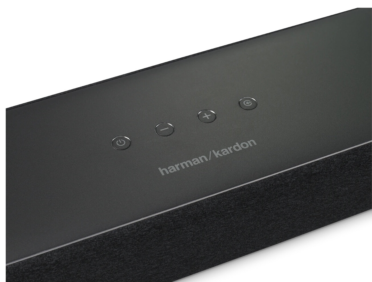 Zbliżenie soundbara z przyciskami zasilania i głośności; widoczne logo harman/kardon.