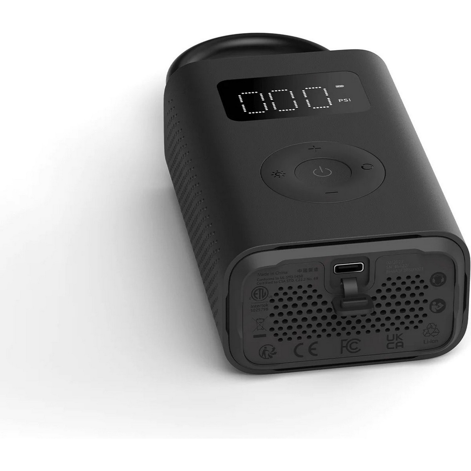 Une pompe à air noire et rectangulaire avec un affichage numérique, des boutons et un port USB-C.