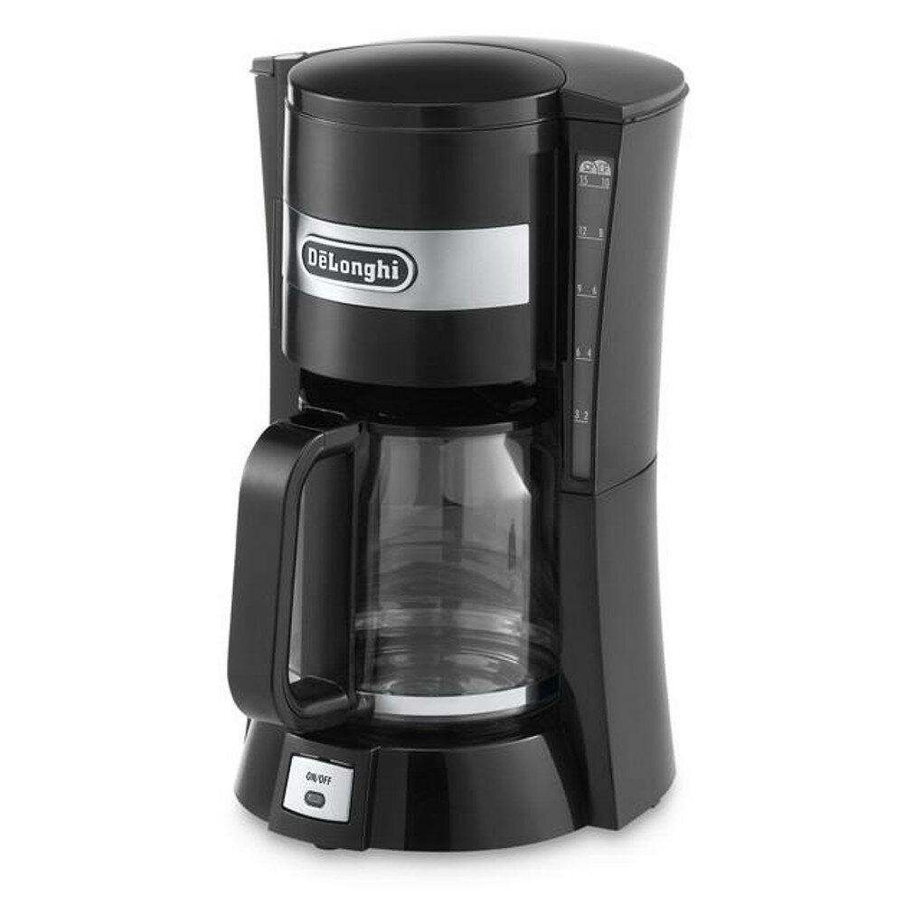 Czarny ekspres do kawy Delonghi ze szklaną karafką, widoczny przycisk włącz/wyłącz.