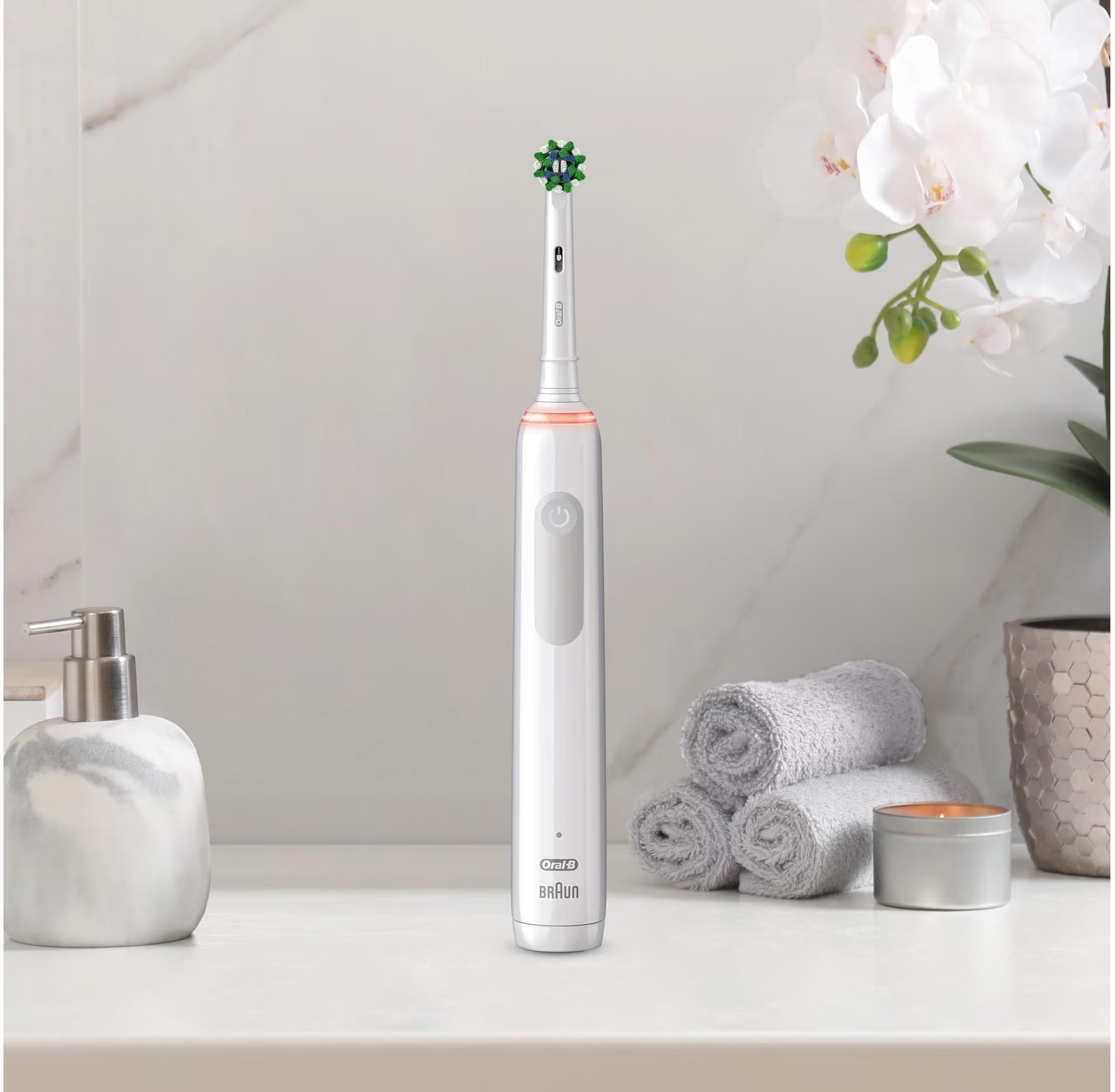 ORAL-B Pro 3 3000 Cross Action - Elektrische Zahnbürste (Weiss)