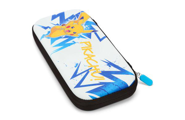 Pikachu-Hülle für eine Nintendo Switch, mit blauem und gelbem Design.