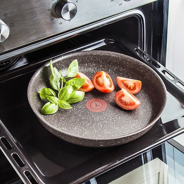 Patelnia TEFAL Ingenio Extreme 28 cm L6780602