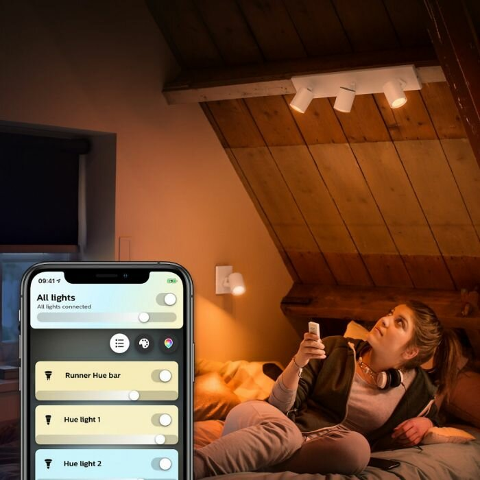 Reflektor punktowy PHILIPS HUE Runner ZigBee Biały