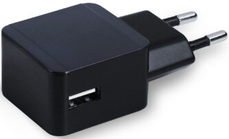 Schwarzes USB-Ladegerät mit zwei Stiften. Ein USB-Anschluss ist auf der Vorderseite des Ladegeräts sichtbar.