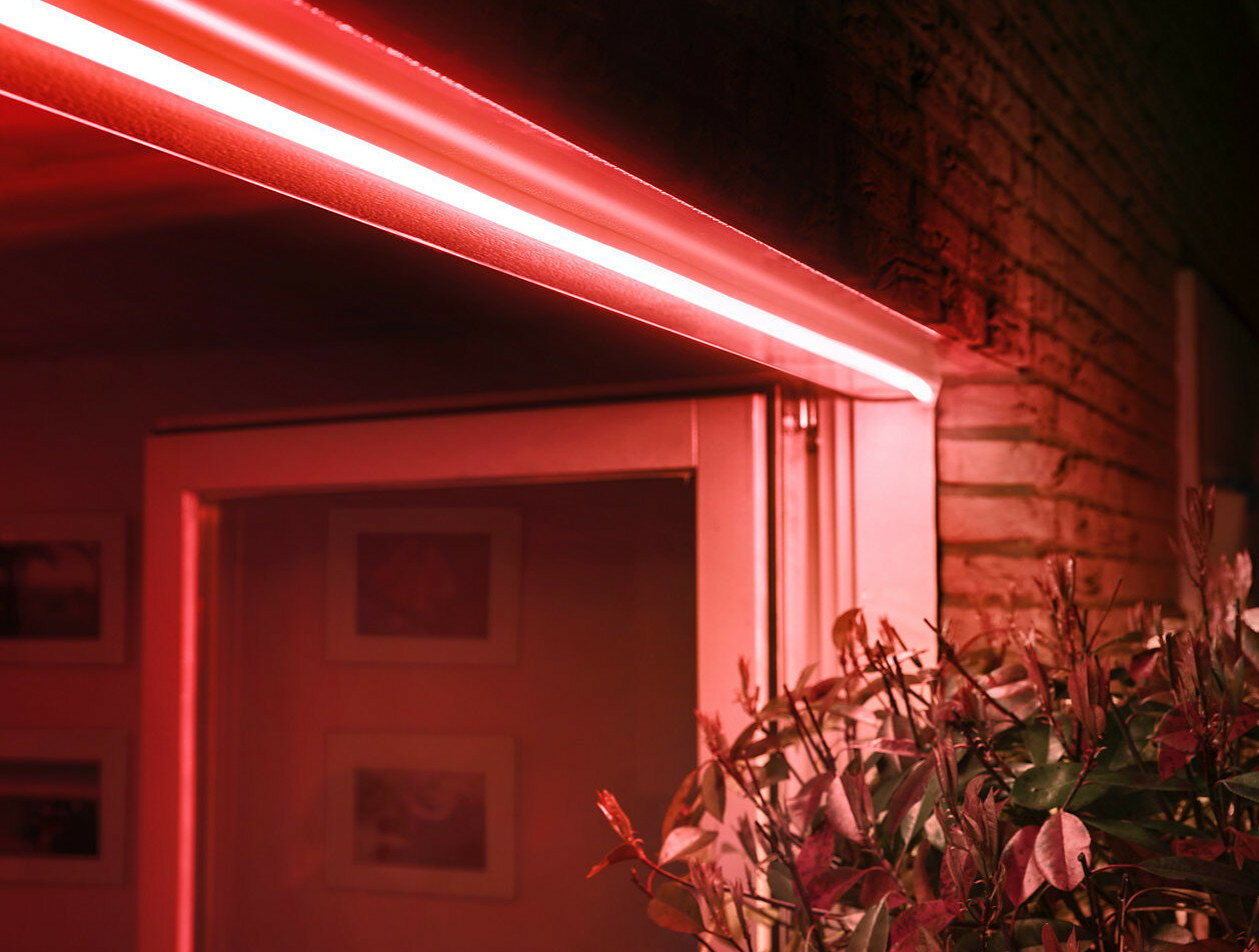 Taśma LED PHILIPS HUE White and color ambiance zewnętrzna (5 m)