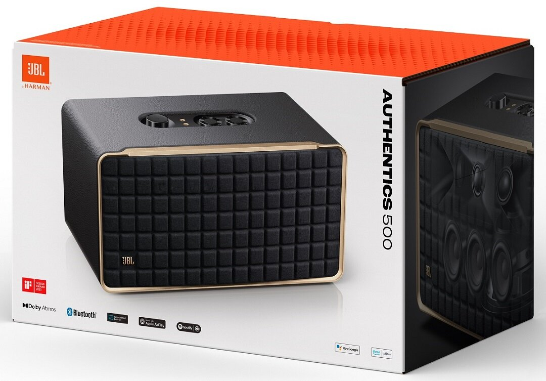 Pudełko głośnika JBL Authentics 500. Głośnik jest czarny ze złotymi akcentami.