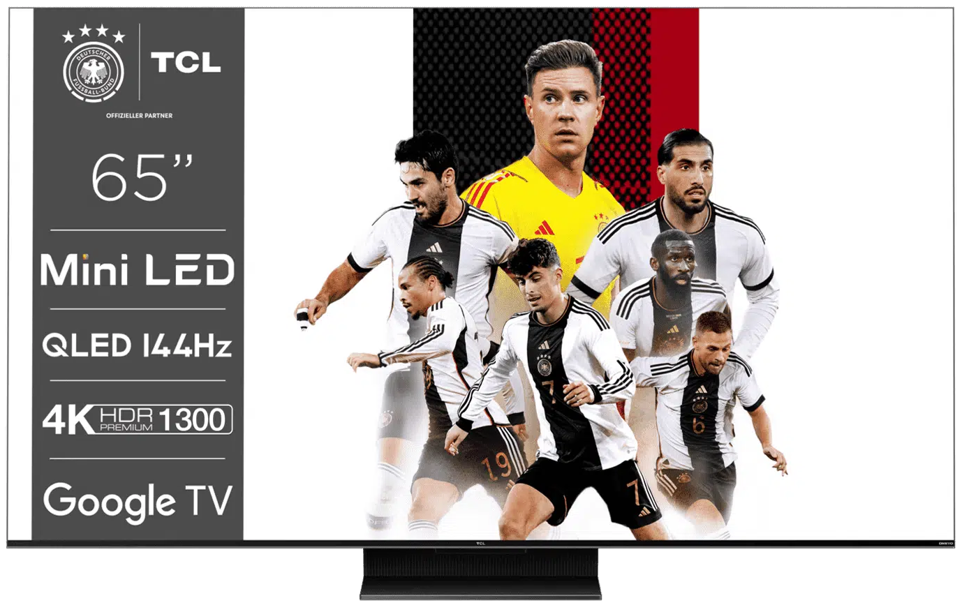 TCL-Fernseher mit deutscher Fußballmannschaft. 65"-Bildschirm mit Logos.