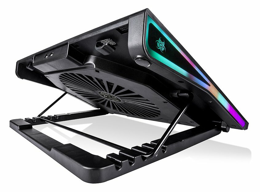 Czarna podkładka chłodząca do laptopa z wentylatorem. Ma regulowane nóżki i oświetlenie RGB.