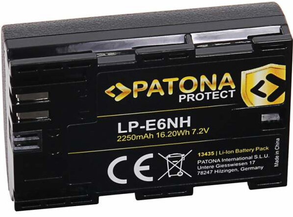 Czarny akumulator do aparatu z tekstem i logo, w tym PATONA PROTECT i LP-E6NH, na białym tle.