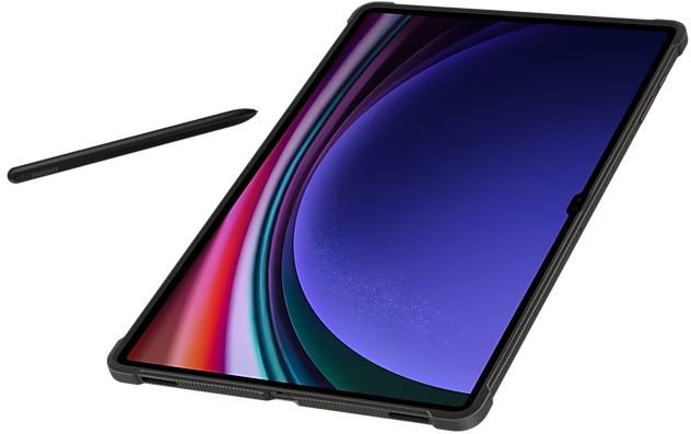 Ein schwarzes Tablet in einer Schutzhülle mit einem Stift daneben, schräg auf schwarzem Hintergrund.