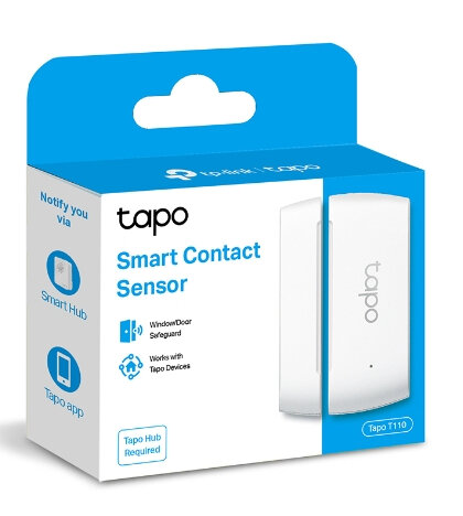 Zapakowany inteligentny czujnik kontaktu Tapo. Pudełko jest niebiesko-białe. Zawiera informacje o produkcie.