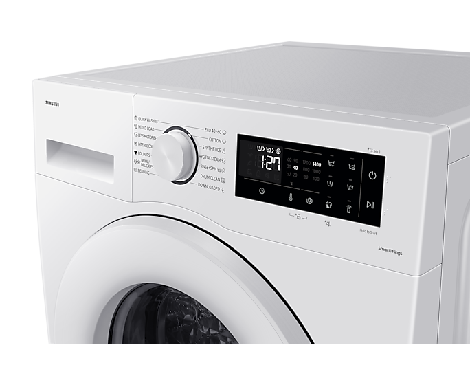 Egy fehér mosógép vezérlőpaneljének közeli képe, amelyen különböző beállítások láthatók.