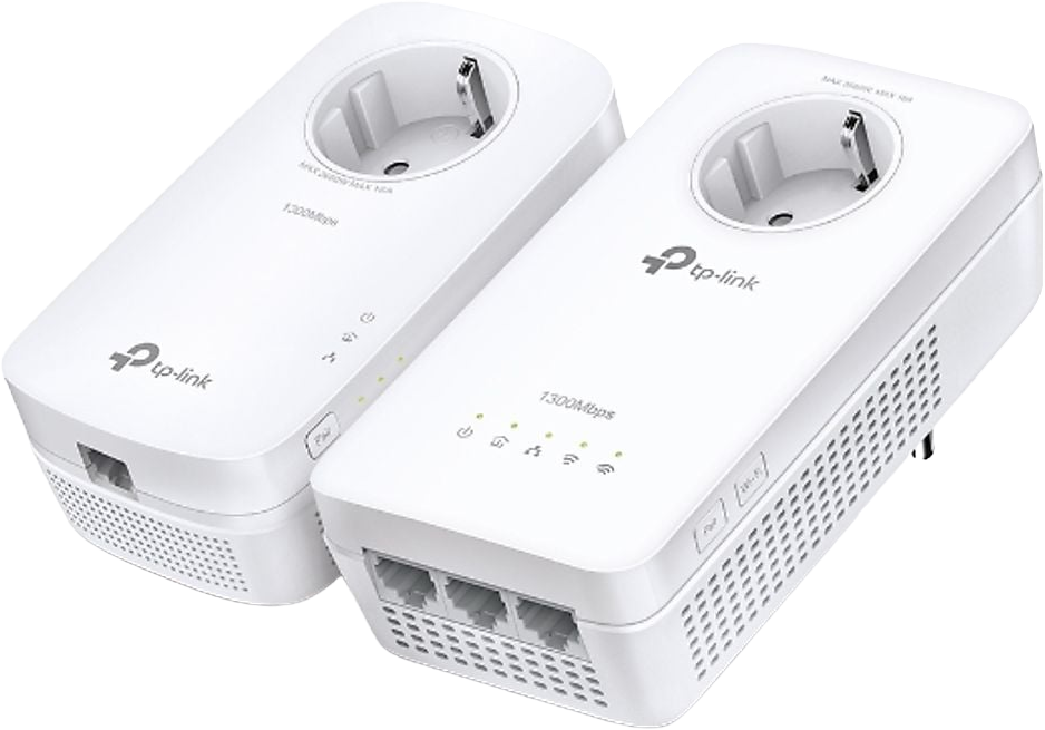 Zwei weiße TP-Link Powerline-Adapter mit Steckern und Anschlüssen. Einer hat drei Anschlüsse, der andere einen.