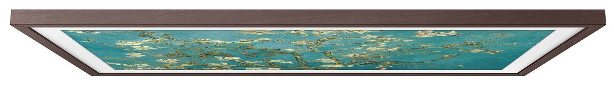 Telewizor Samsung Frame wyświetlający obraz z brązową ramą.