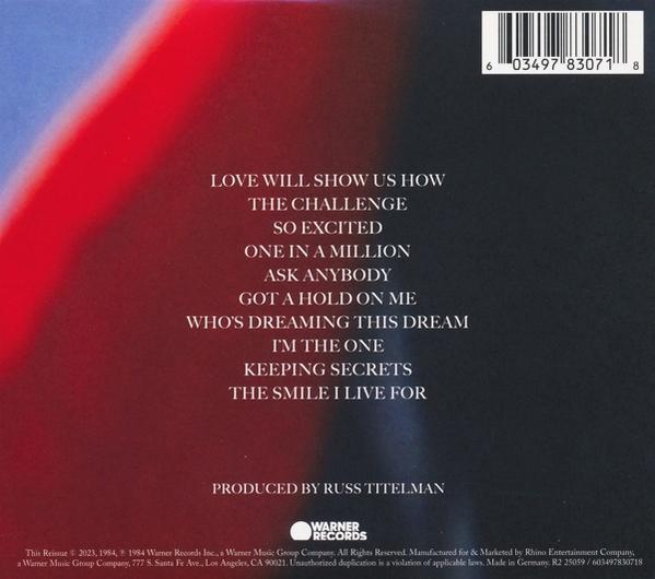 Egy CD borítójának hátulja a számlistával, a produkciós adatokkal és a Warner Bros. logójával.
