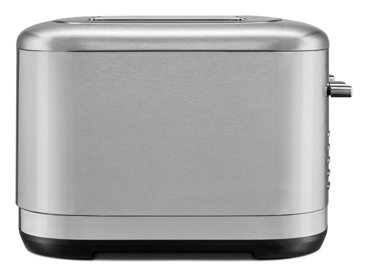 Ein Toaster aus Edelstahl mit Bedienelementen an der Seite und einem schwarzen Sockel.