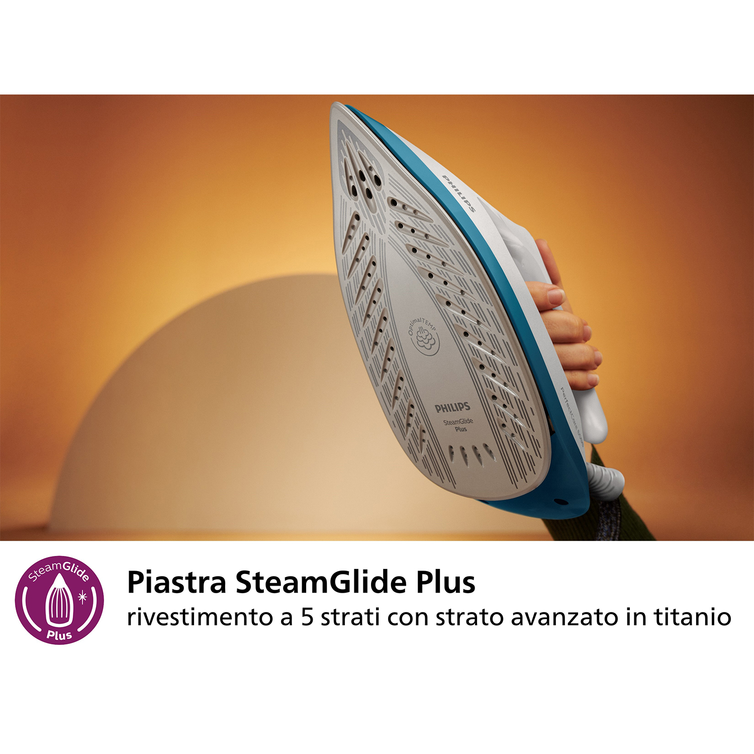 Un ferro da stiro Philips con piastra blu e manico bianco. Il testo in italiano descrive SteamGlide Plus.