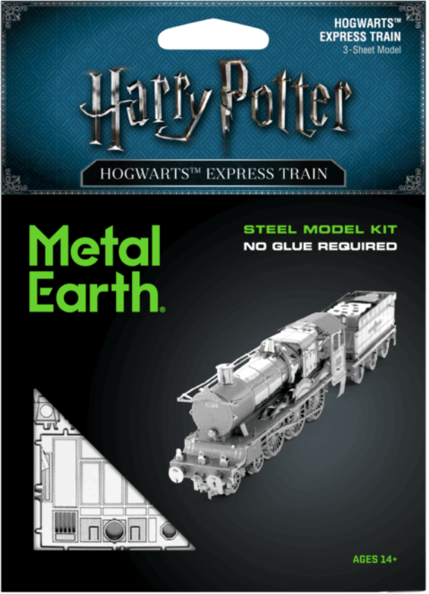 Fém vonat modellkészlet Harry Potter márkajelzéssel.