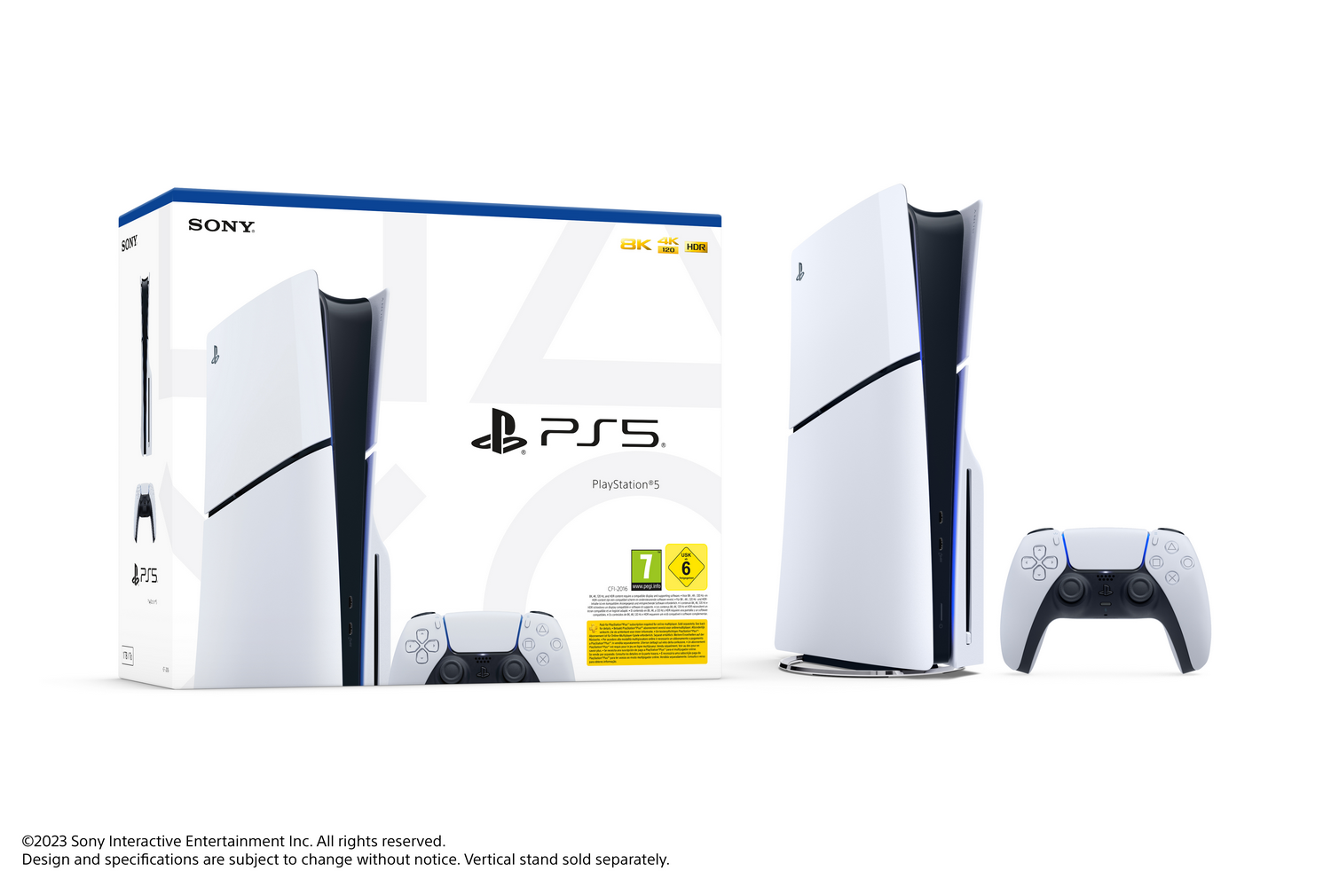 PlayStation 5, caja y mando sobre fondo blanco. Tiene un diseño blanco y negro.