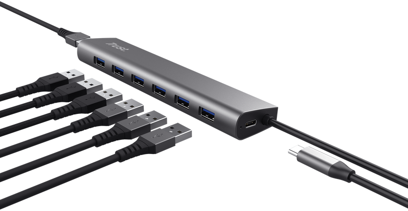 USB hub több USB porttal és kábellel, ezüst és fekete dizájn.