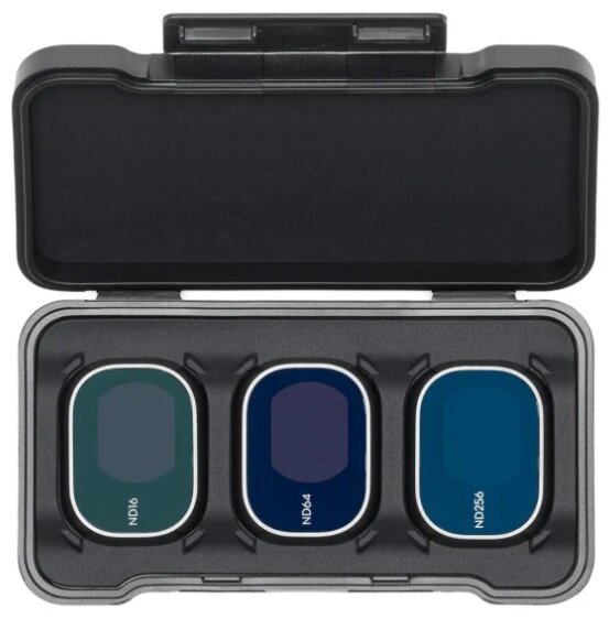 Czarne etui zawiera trzy filtry do obiektywu: ND16, ND64 i ND256. Są w etui.