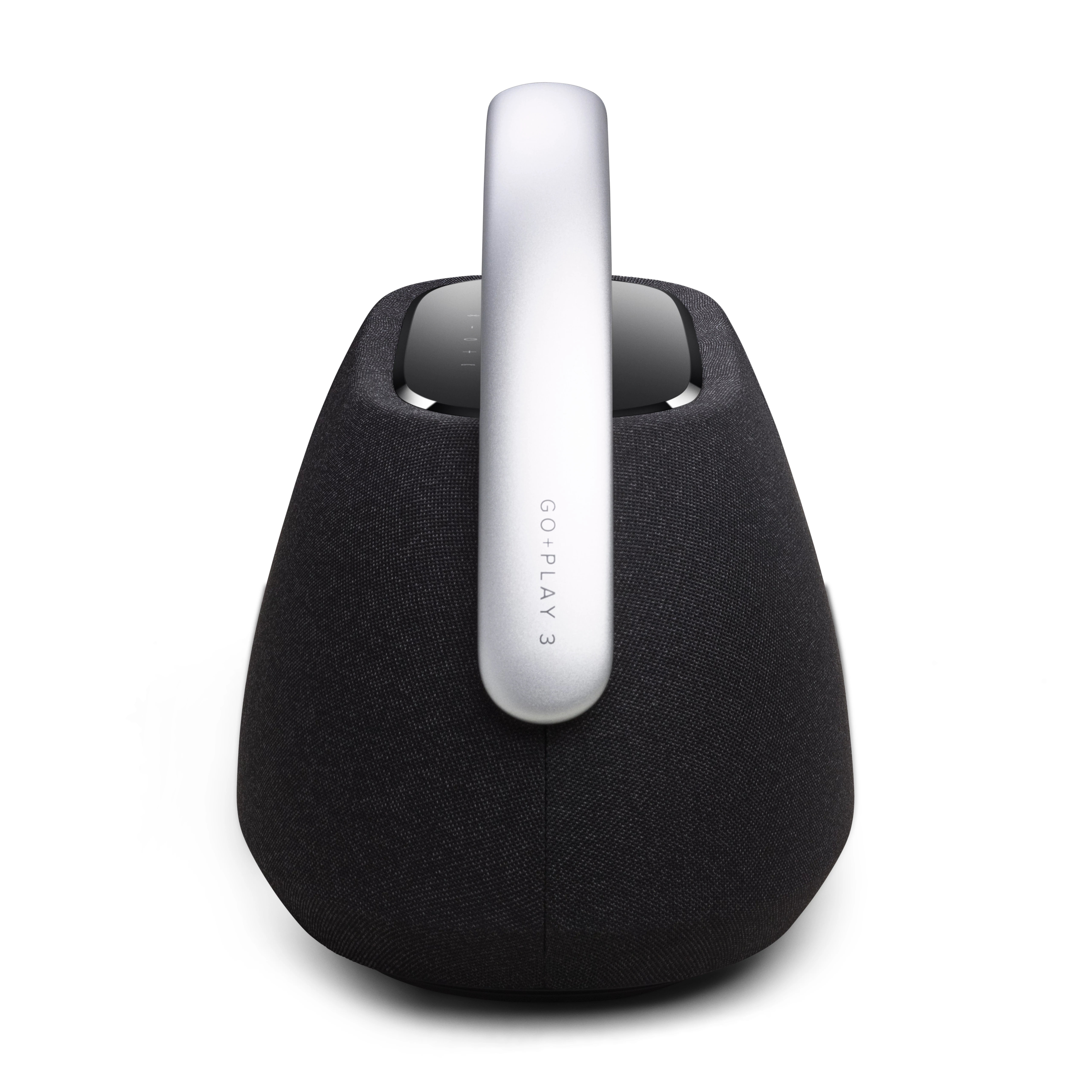 Siyah ve gümüş hoparlör. Oval şekil, üstte gümüş kulplu. Go+Play 3 etiketi.