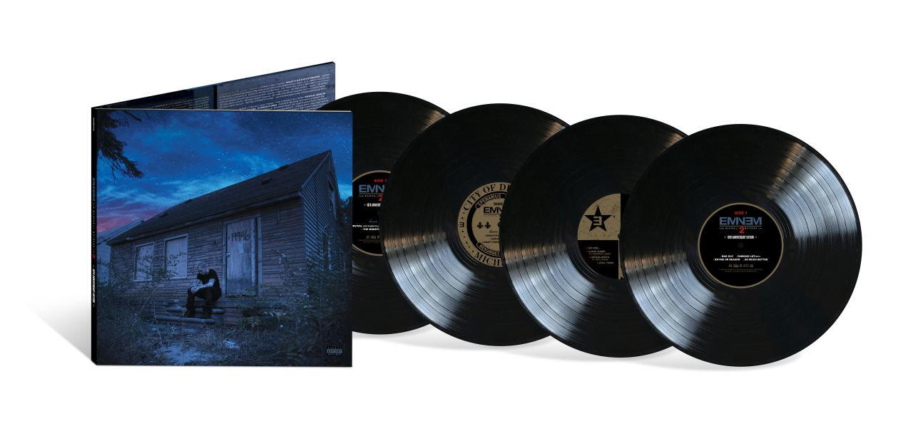 Eminem-Album mit vier Vinylplatten, Albumcover zeigt ein Haus.