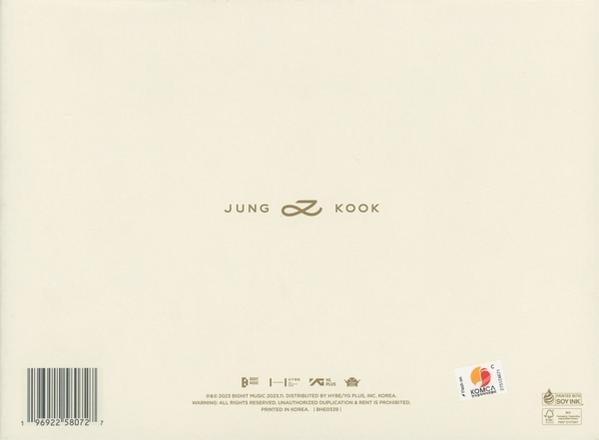 Ein cremefarbenes Albumcover mit Text und einem Barcode.
