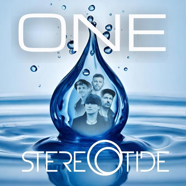Albumcover mit Wassertropfenform und Bandfoto. Text 'ONE' und 'STEREOTIDE'.