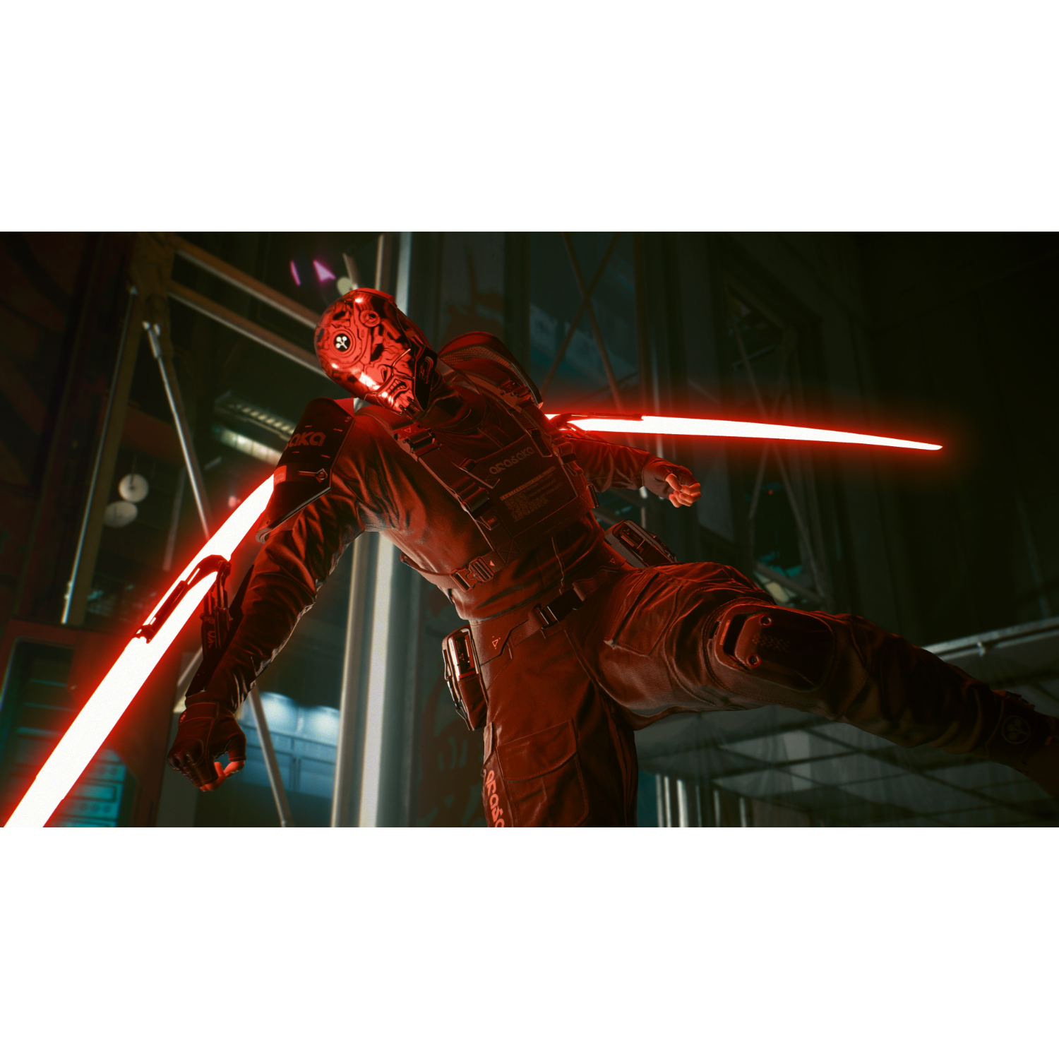 Cyberpunk karakter in donkere kleding, rood masker en rode laserzwaarden in dynamische pose.