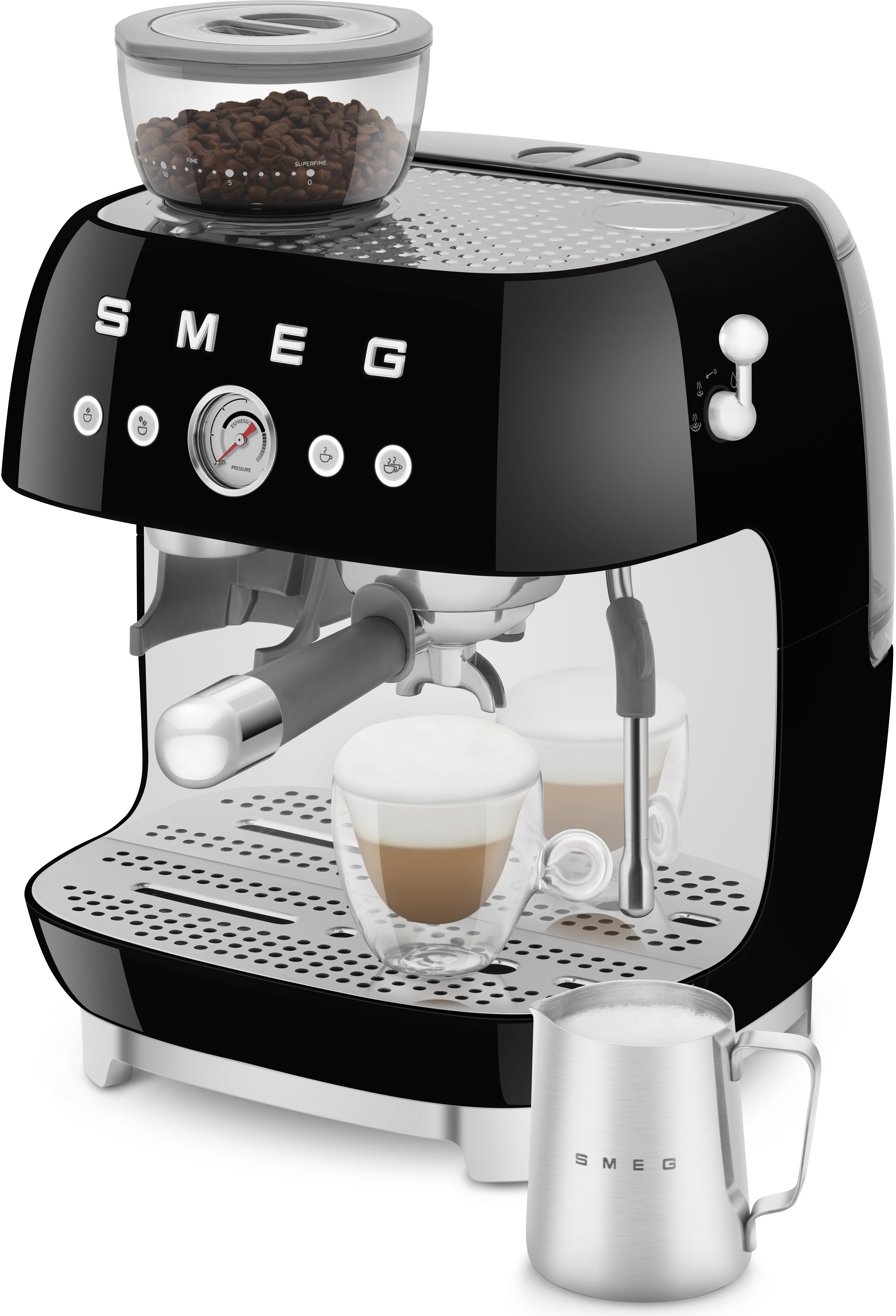 Macchina per espresso nera e argento, chicchi di caffè in una tramoggia di vetro e lattiera.