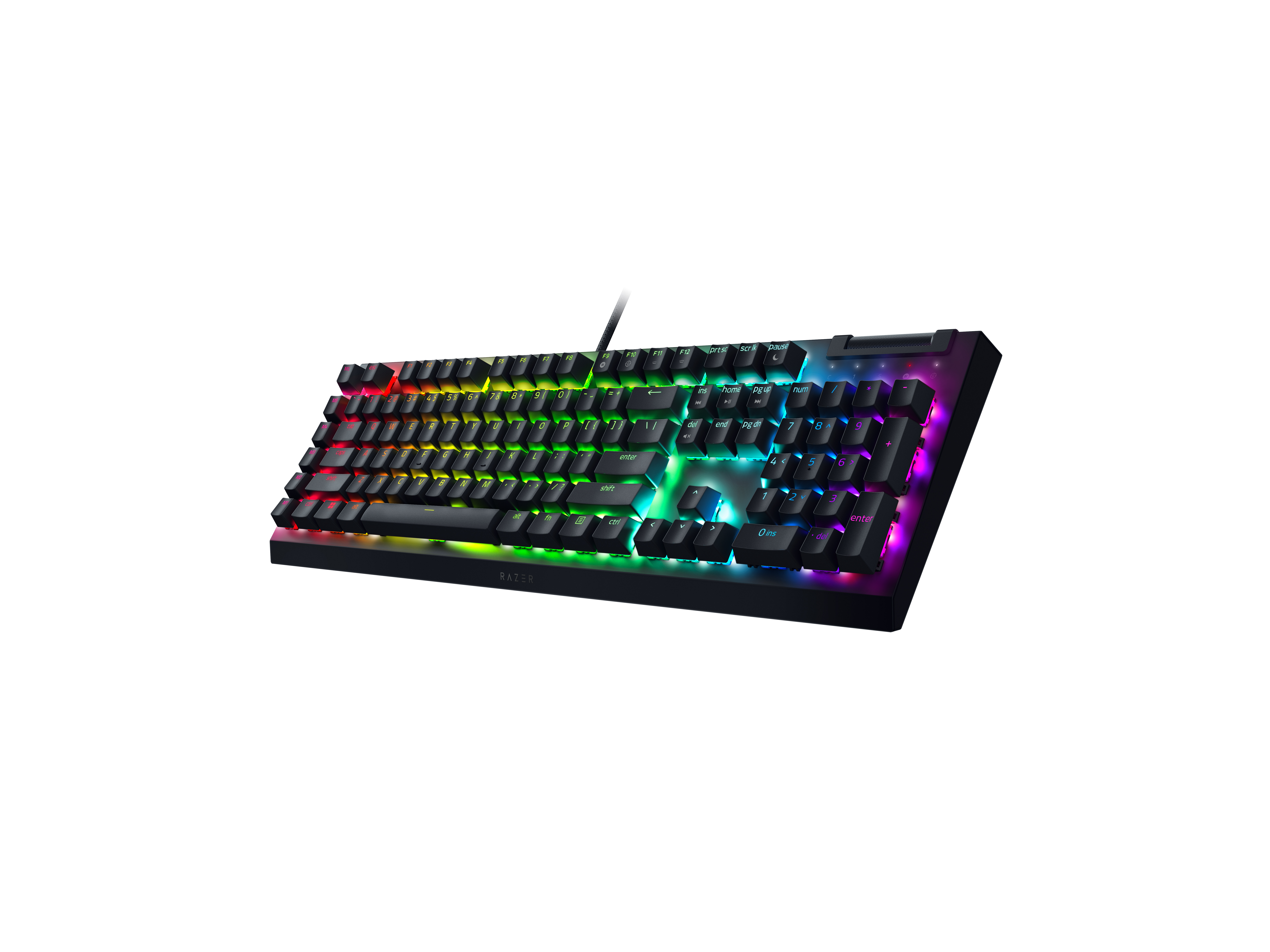 Beyaz zemin üzerinde gökkuşağı renkli tuşlara sahip siyah Razer klavye.