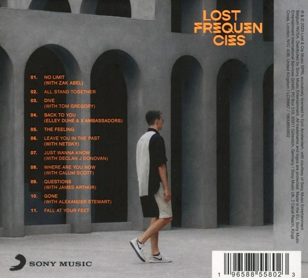 CD-Cover mit einem Mann, der geht. Titel LOST FREQUENCIES. Sony Music Logo vorhanden.