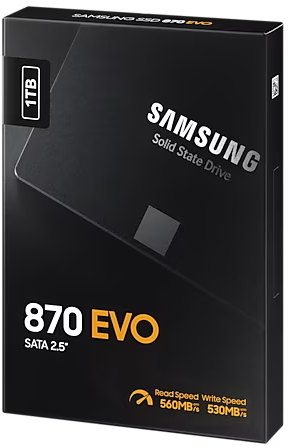 Fekete doboz fehér szöveggel és 1TB-os matricával. A dobozon a SAMSUNG Solid State Drive és a 870 EVO felirat szerepel.