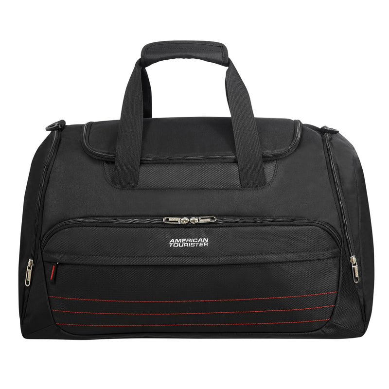 Fekete American Tourister sporttáska piros varrással és fogantyúval.
