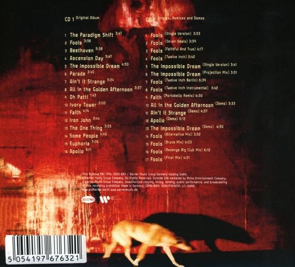 CD-Album-Rückseite mit Titelliste und einem Hund. Weißer Hintergrund.